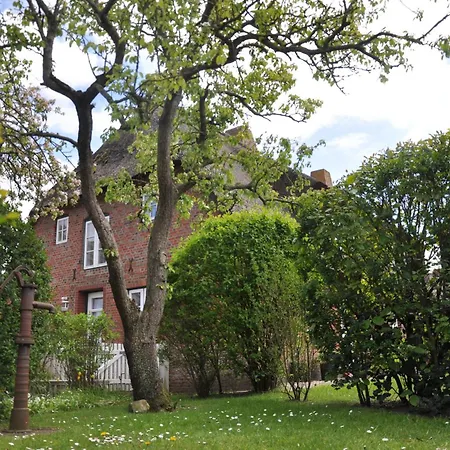 Altes Standesamt Grosse Апартаменты Oldsum