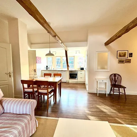 Апартаменты Altes Standesamt Grosse